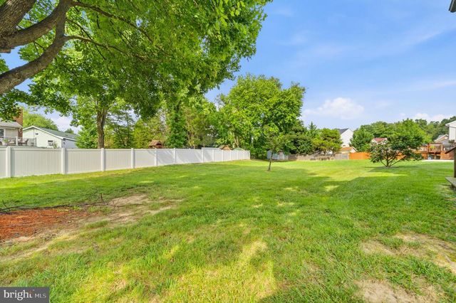 7108 E CLINTON ST, Clinton, MD 20735