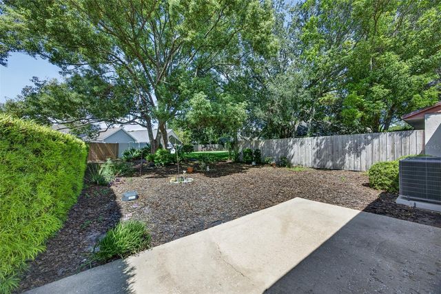 102 EDGEWATER CIRCLE, Sanford, FL 32773