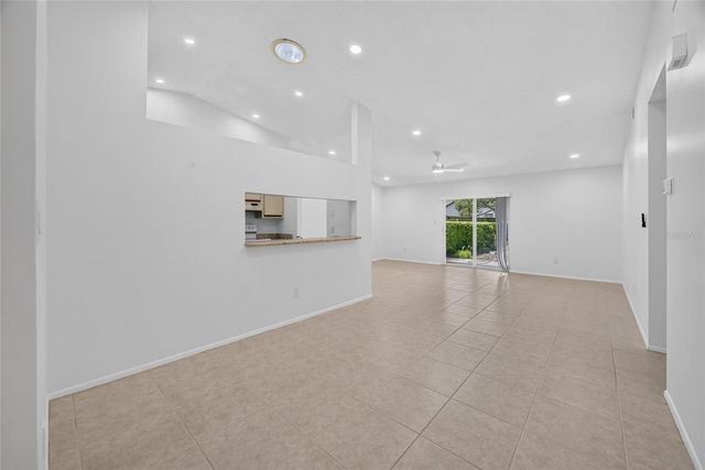 102 EDGEWATER CIRCLE, Sanford, FL 32773
