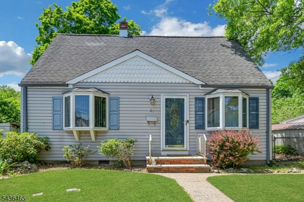 21 Butler Pl, Wanaque Boro, NJ 07420