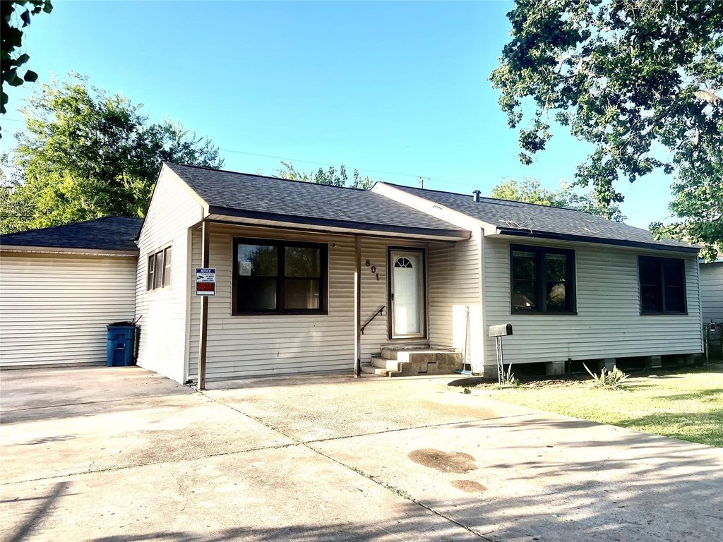 801 Avenue A Avenue, South Houston, TX 77587