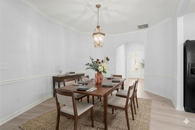 1947 Lakeshore Overlook Circle NW, Kennesaw, GA 30152