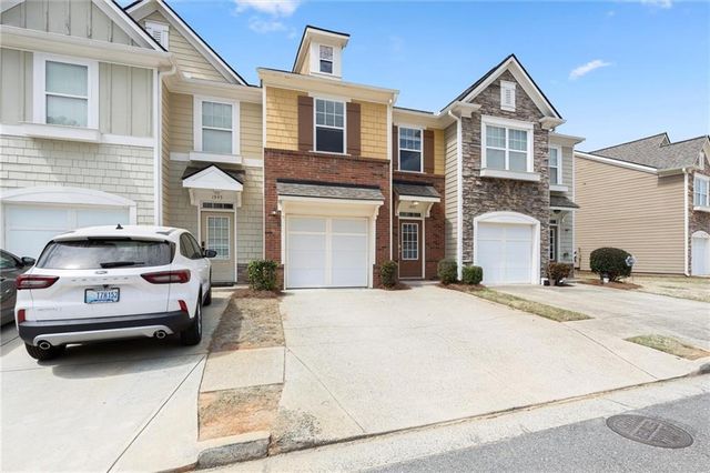 1947 Lakeshore Overlook Circle NW, Kennesaw, GA 30152