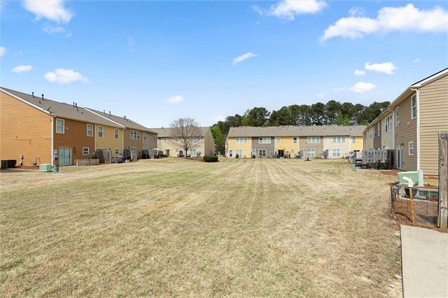 1947 Lakeshore Overlook Circle NW, Kennesaw, GA 30152