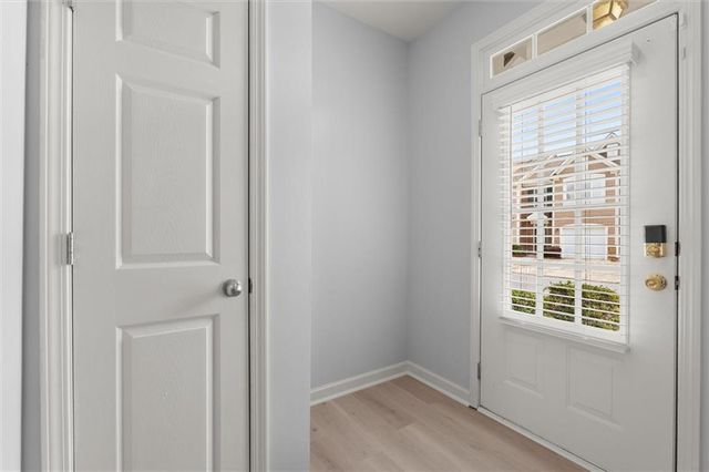 1947 Lakeshore Overlook Circle NW, Kennesaw, GA 30152