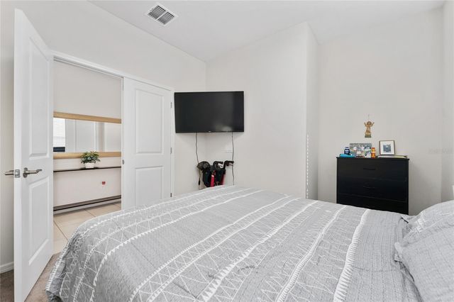 1880 SPRING SHOWER CIRCLE, Kissimmee, FL 34744