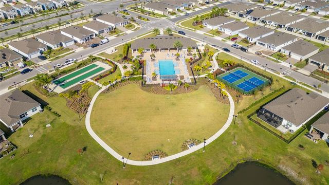 1880 SPRING SHOWER CIRCLE, Kissimmee, FL 34744
