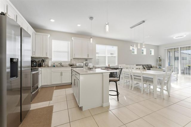 1880 SPRING SHOWER CIRCLE, Kissimmee, FL 34744