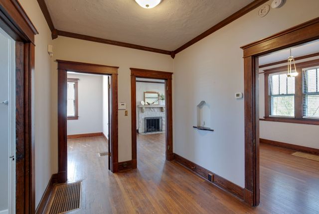 1031 Maynor Ave, Nashville, TN 37216