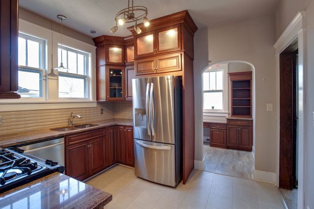 1031 Maynor Ave, Nashville, TN 37216