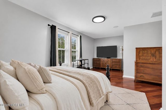 29 Hanna Lane 277, Laurence Harbor, NJ 08879