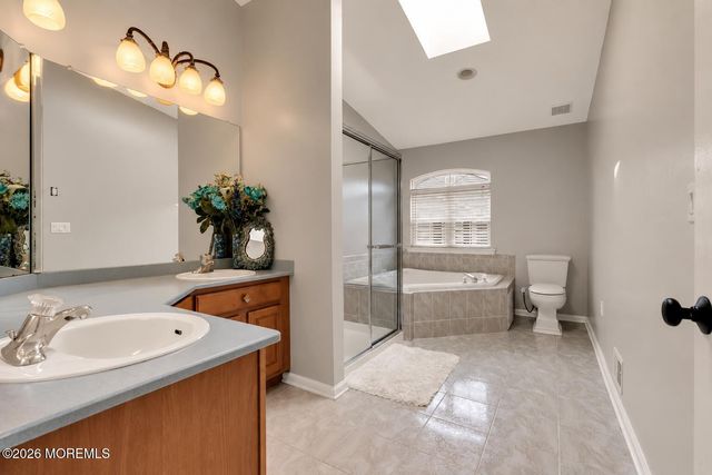 29 Hanna Lane 277, Laurence Harbor, NJ 08879