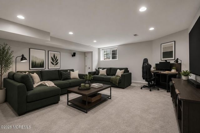 29 Hanna Lane 277, Laurence Harbor, NJ 08879