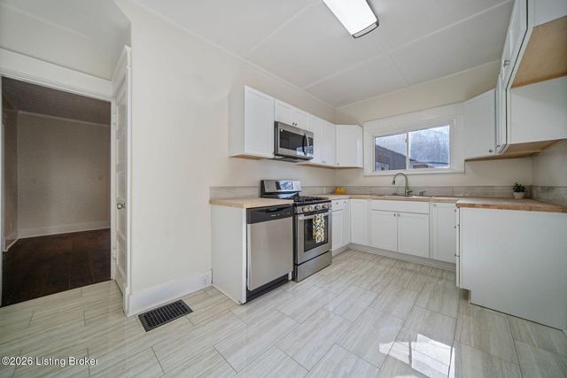 304 S Shawnee Terrace, Louisville, KY 40212