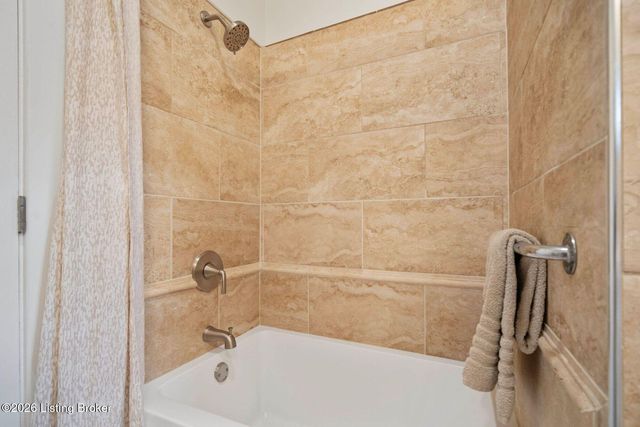 304 S Shawnee Terrace, Louisville, KY 40212