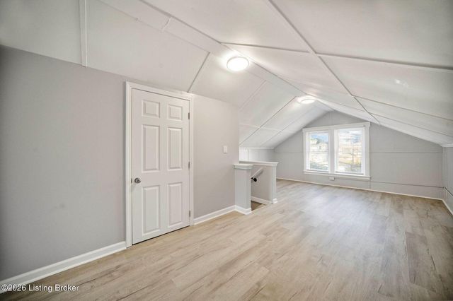 304 S Shawnee Terrace, Louisville, KY 40212