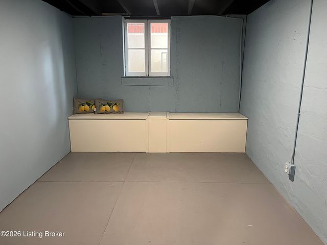 304 S Shawnee Terrace, Louisville, KY 40212