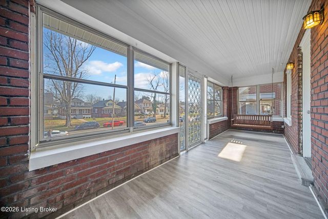 304 S Shawnee Terrace, Louisville, KY 40212