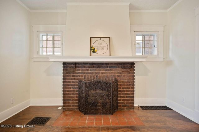 304 S Shawnee Terrace, Louisville, KY 40212