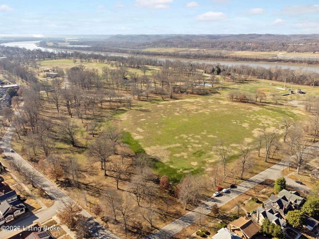 304 S Shawnee Terrace, Louisville, KY 40212