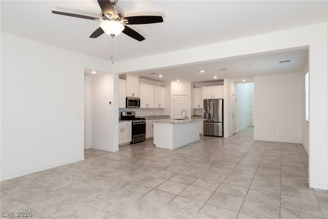 4372 Countryside Glen Court, North Las Vegas, NV 89084