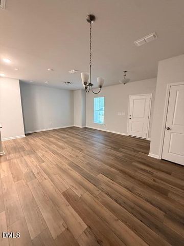 201 Broomside Avenue, Raleigh, NC 27603