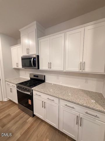 201 Broomside Avenue, Raleigh, NC 27603