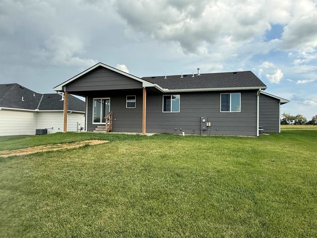 5350 W 42nd St South, Wichita, KS 67215