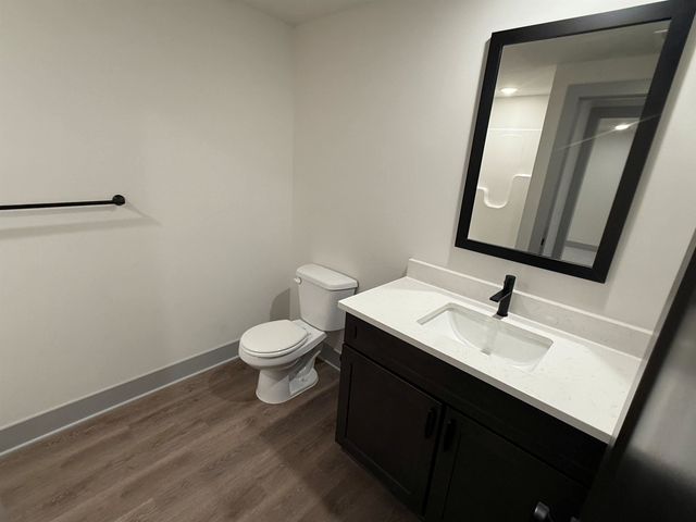 5350 W 42nd St South, Wichita, KS 67215