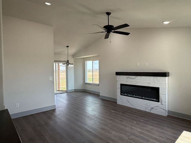 5350 W 42nd St South, Wichita, KS 67215