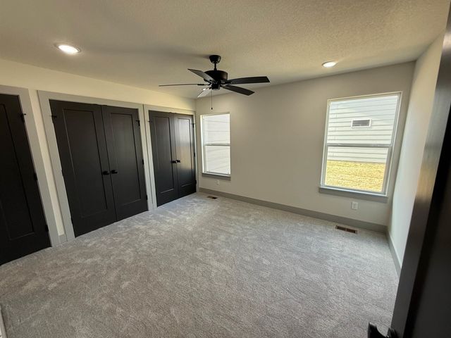 5350 W 42nd St South, Wichita, KS 67215