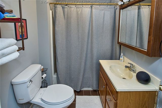 92 Coon Avenue, Dunbar, WV 25064