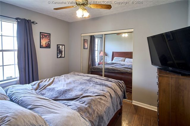 92 Coon Avenue, Dunbar, WV 25064