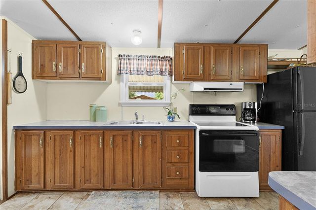 5891 SE 145TH STREET, Summerfield, FL 34491