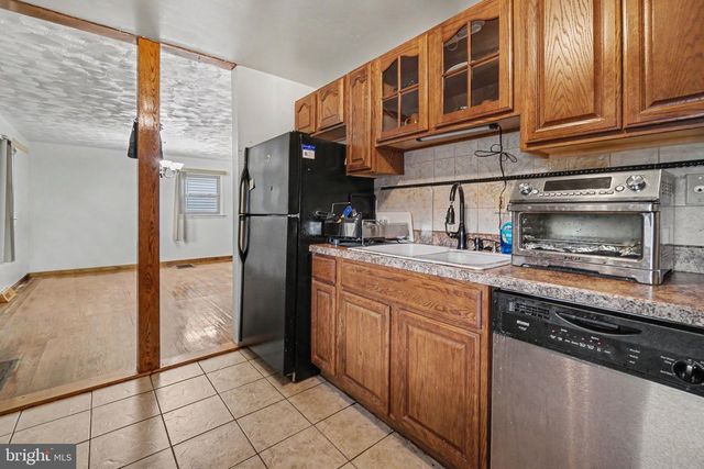 1306 N 14TH ST, Harrisburg, PA 17103