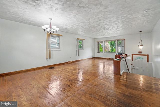 1306 N 14TH ST, Harrisburg, PA 17103
