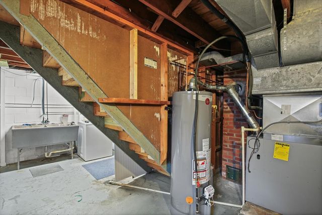 8 University Court, Normal, IL 61761