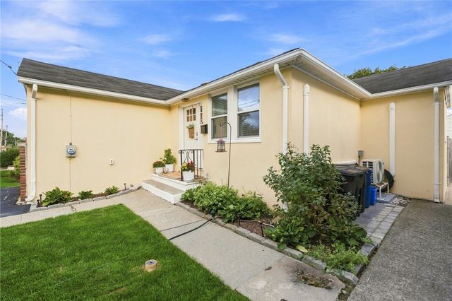 24 Borden Avenue, Johnston, RI 02919