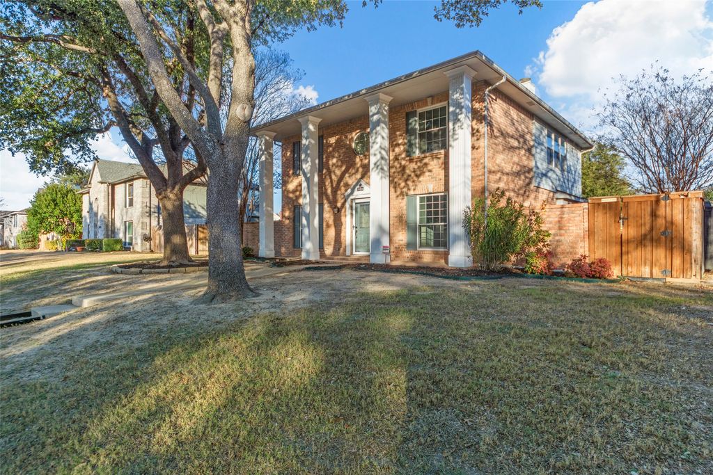 6840 Rochelle Drive, Plano, TX 75023