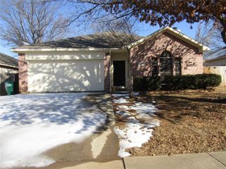 3933 PARKHAVEN Drive, Denton, TX 76210