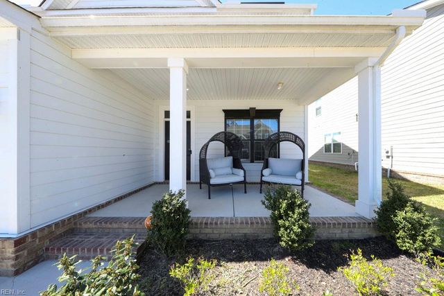 221 Terrywood DR, Suffolk, VA 23434