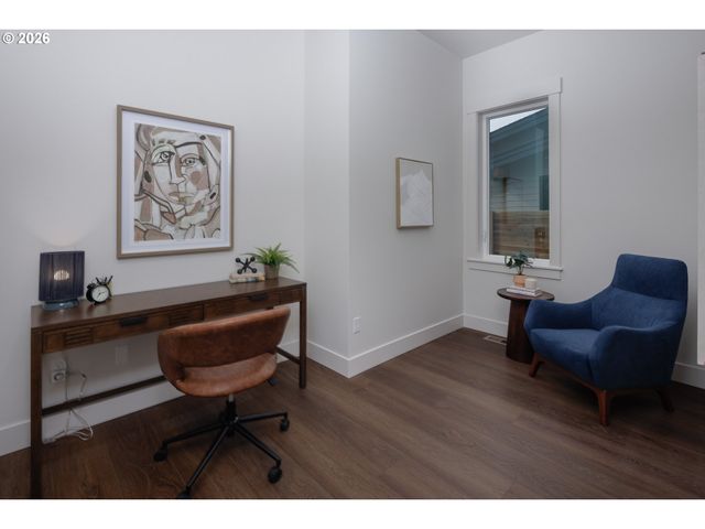 1106 ROCK CREEK Rd, Hood River, OR 97031