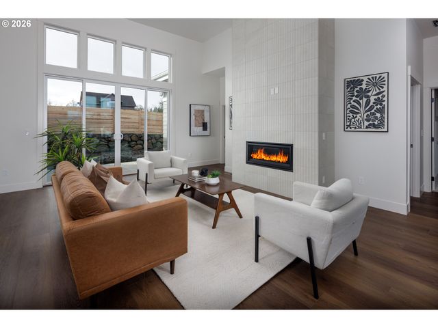 1106 ROCK CREEK Rd, Hood River, OR 97031