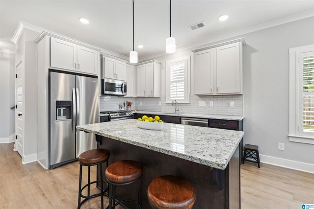 225 ATLANTIC LANE, Birmingham, AL 35242