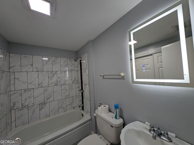 11080 White House Parkway, Woodbury, GA 30293