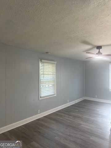 11080 White House Parkway, Woodbury, GA 30293