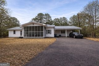 11080 White House Parkway, Woodbury, GA 30293