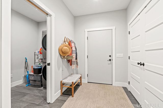 3190 Light House Way, Saugatuck Twp, MI 49453