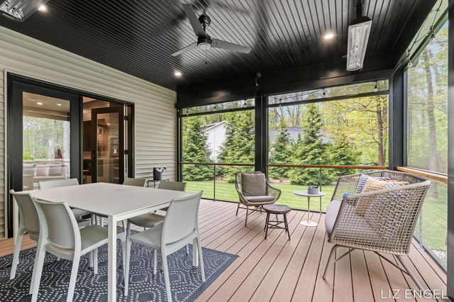 3190 Light House Way, Saugatuck Twp, MI 49453