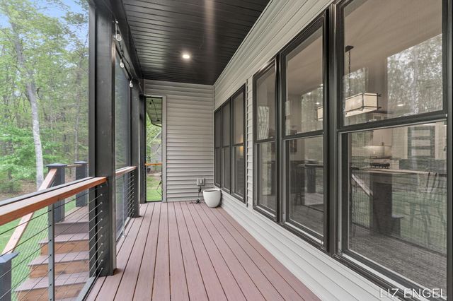 3190 Light House Way, Saugatuck Twp, MI 49453